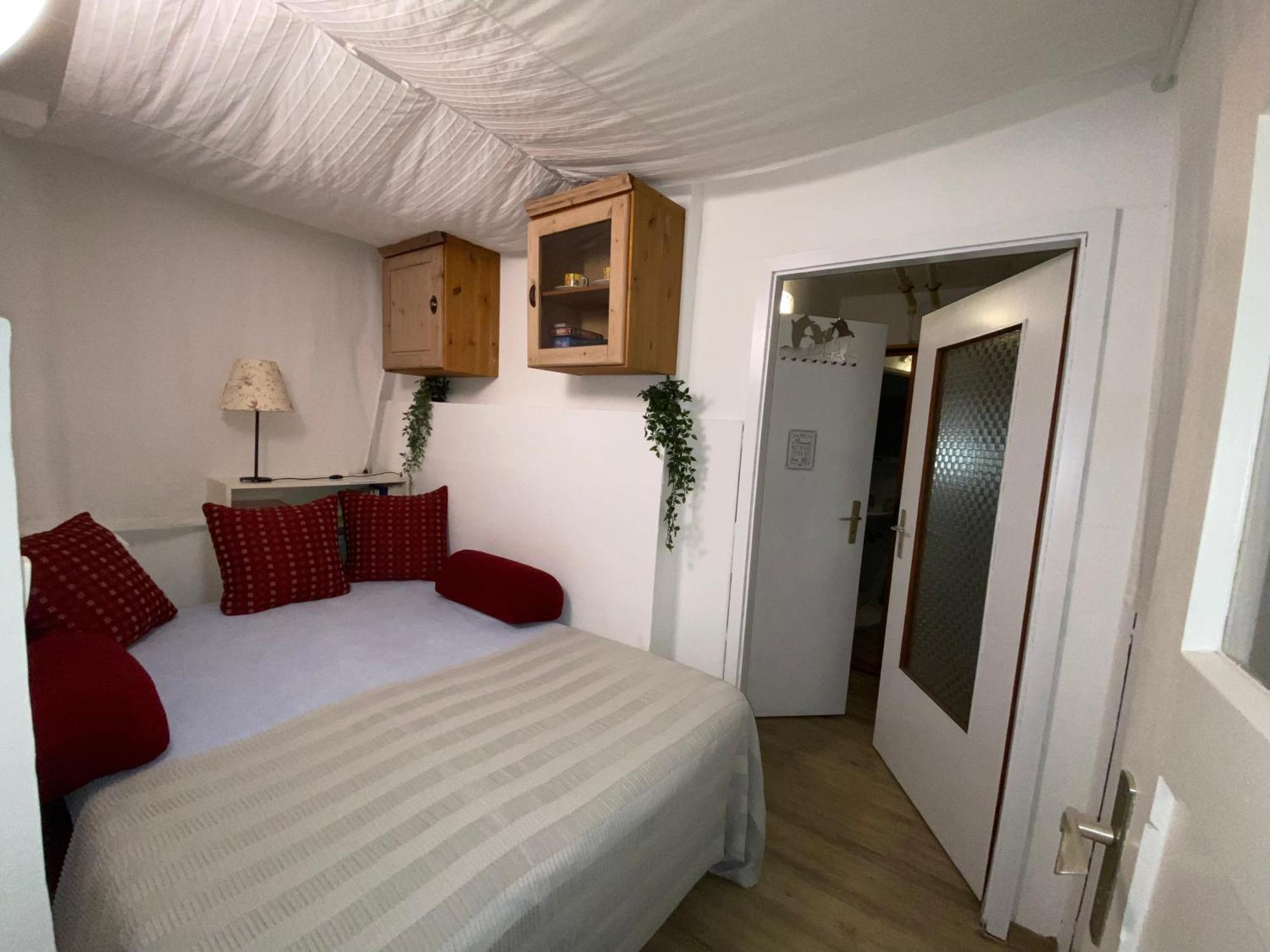 Neumünster Fiala Home מראה חיצוני תמונה
